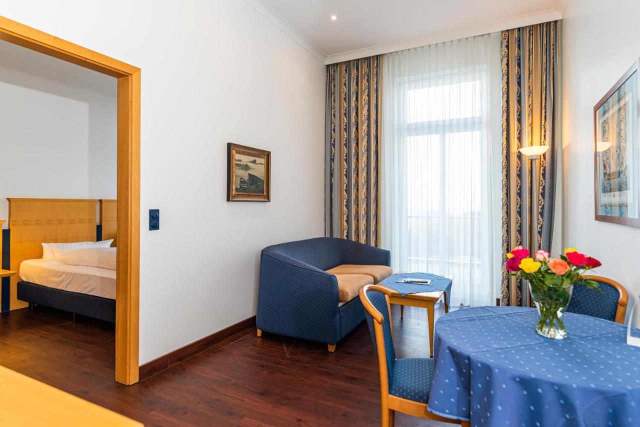 Hotel Asgard'S Meereswarte ツィノヴィッツ エクステリア 写真