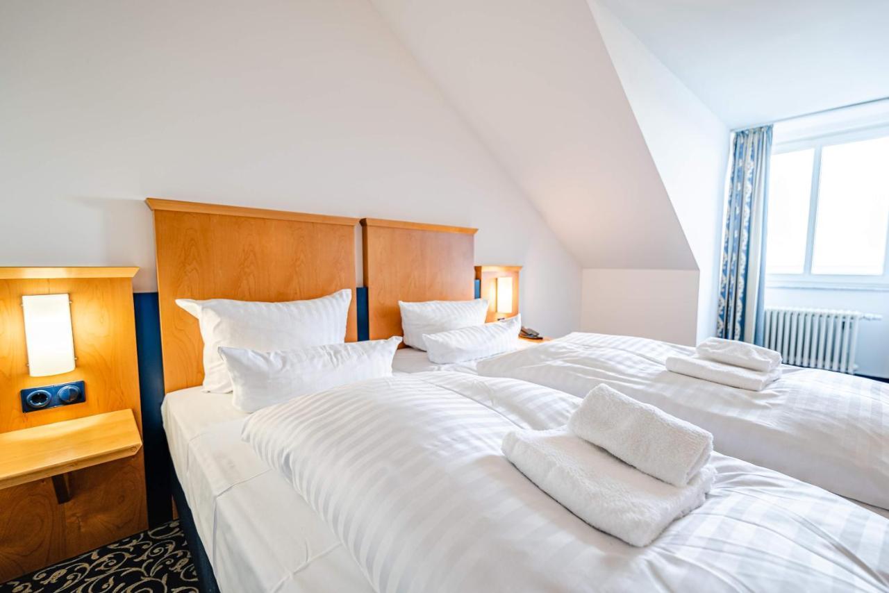Hotel Asgard'S Meereswarte ツィノヴィッツ エクステリア 写真